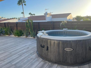 Bungalow Maspalomas, Jacuzzi and private garden